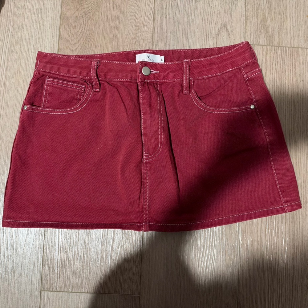 Windsor Women's High-Waist Red Denim Shorts